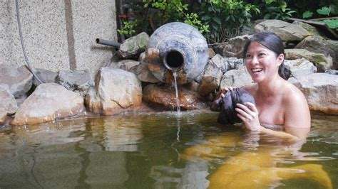 室外溫泉水療池-溫泉度假村泡池-室外桑拿熱水池設計